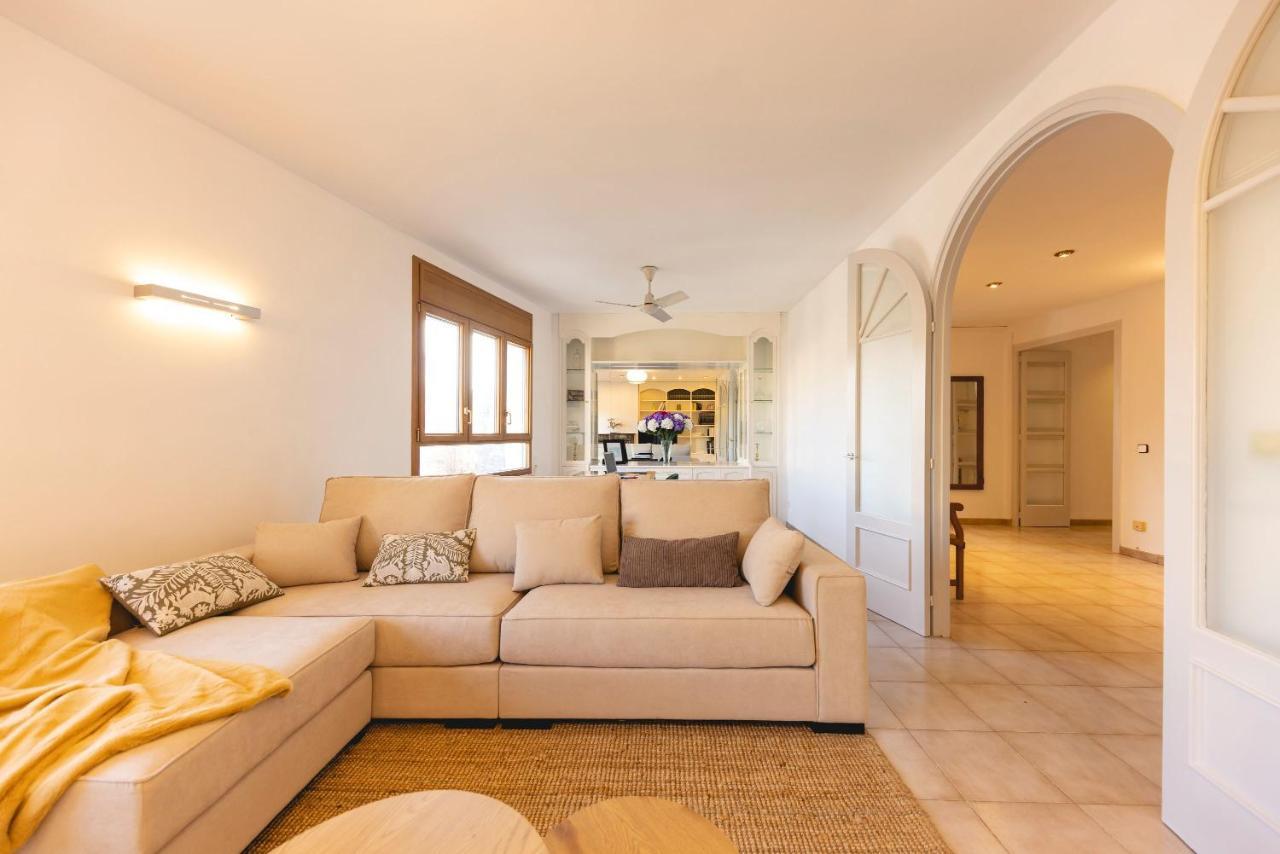 Bravissimo El Lleo, Bright 4-Bedroom Apartment Gerona Exterior foto