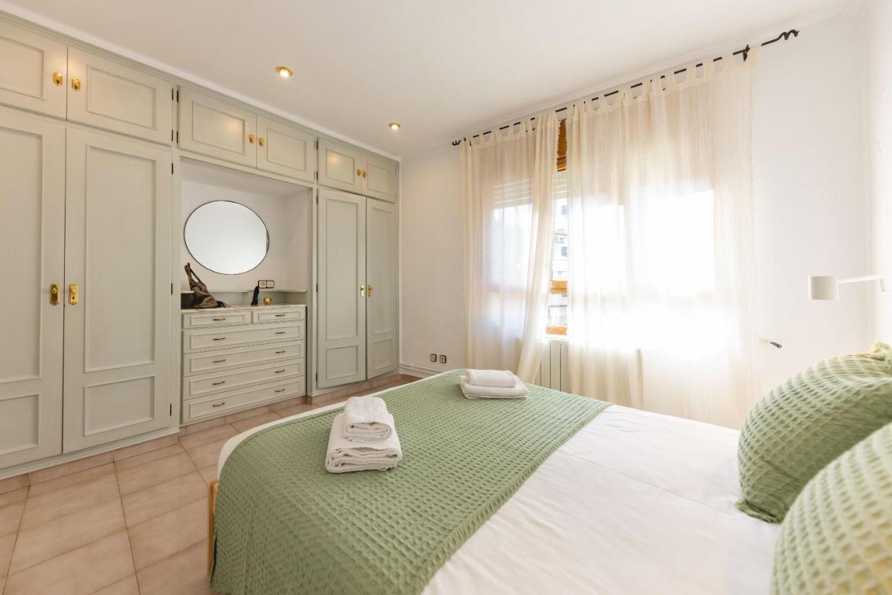 Bravissimo El Lleo, Bright 4-Bedroom Apartment Gerona Exterior foto
