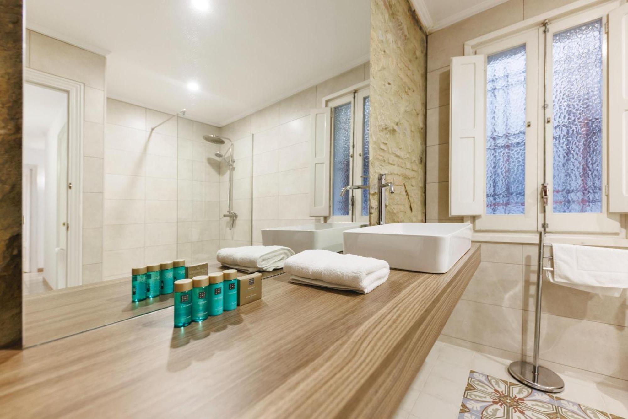 Bravissimo El Lleo, Bright 4-Bedroom Apartment Gerona Exterior foto
